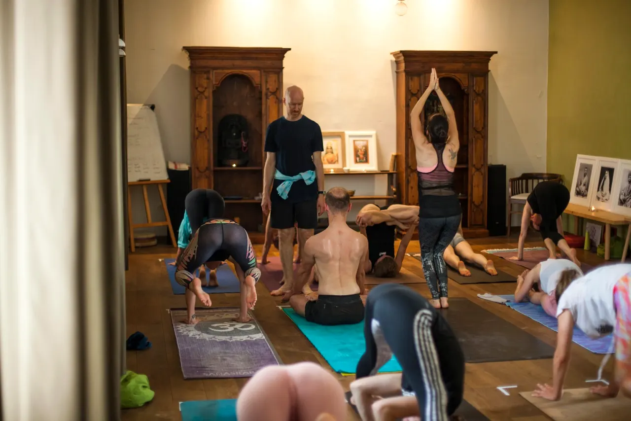 Ashtanga Yoga Workshop with Eddie Stern, Zagreb — Zagreb, Croatia