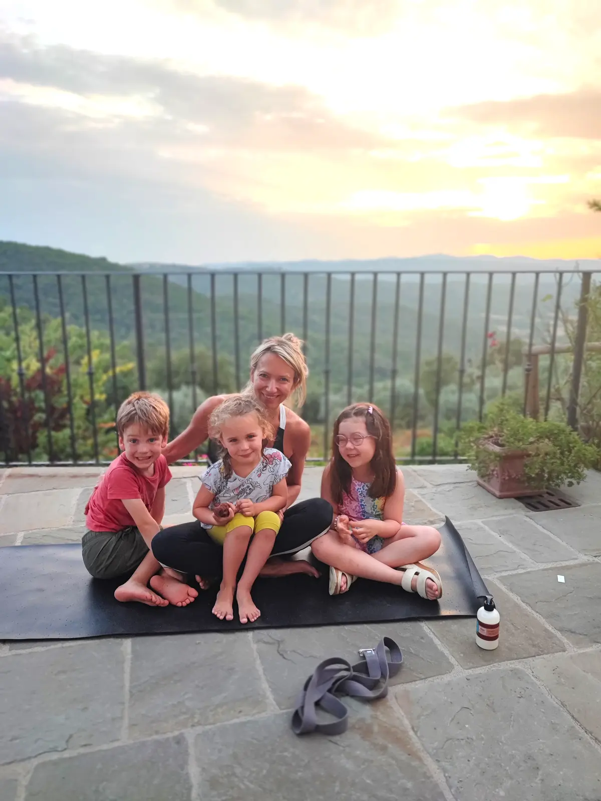 Yoga retreat in Tuscany with Heidi Hoelzer, August 2024