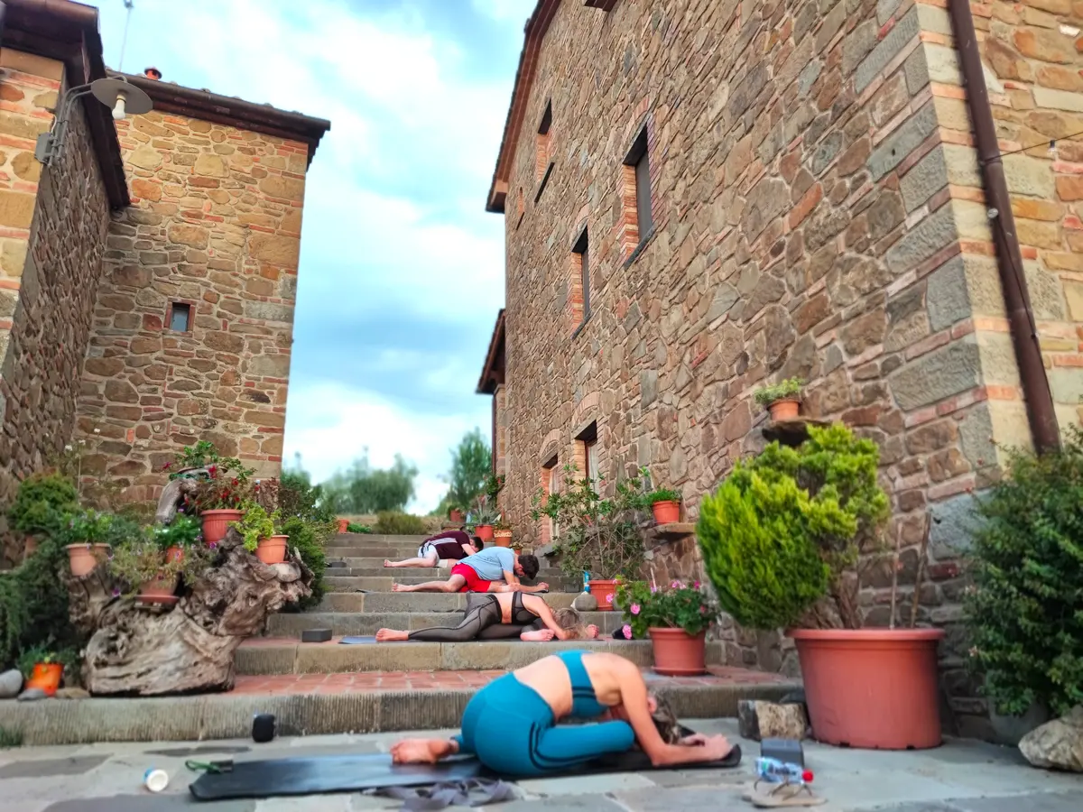 Yoga retreat in Tuscany with Heidi Hoelzer, August 2024